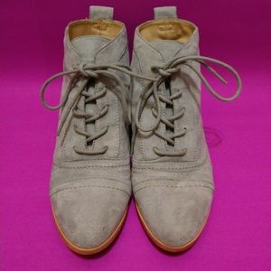 Oxford Style Gray Faux Suede Lace Up Ankle Boots